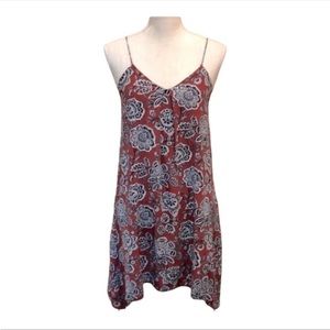 💙 5/$20 Madewell 100% Silk Shift Dress Size XS Red with white Floral/Black